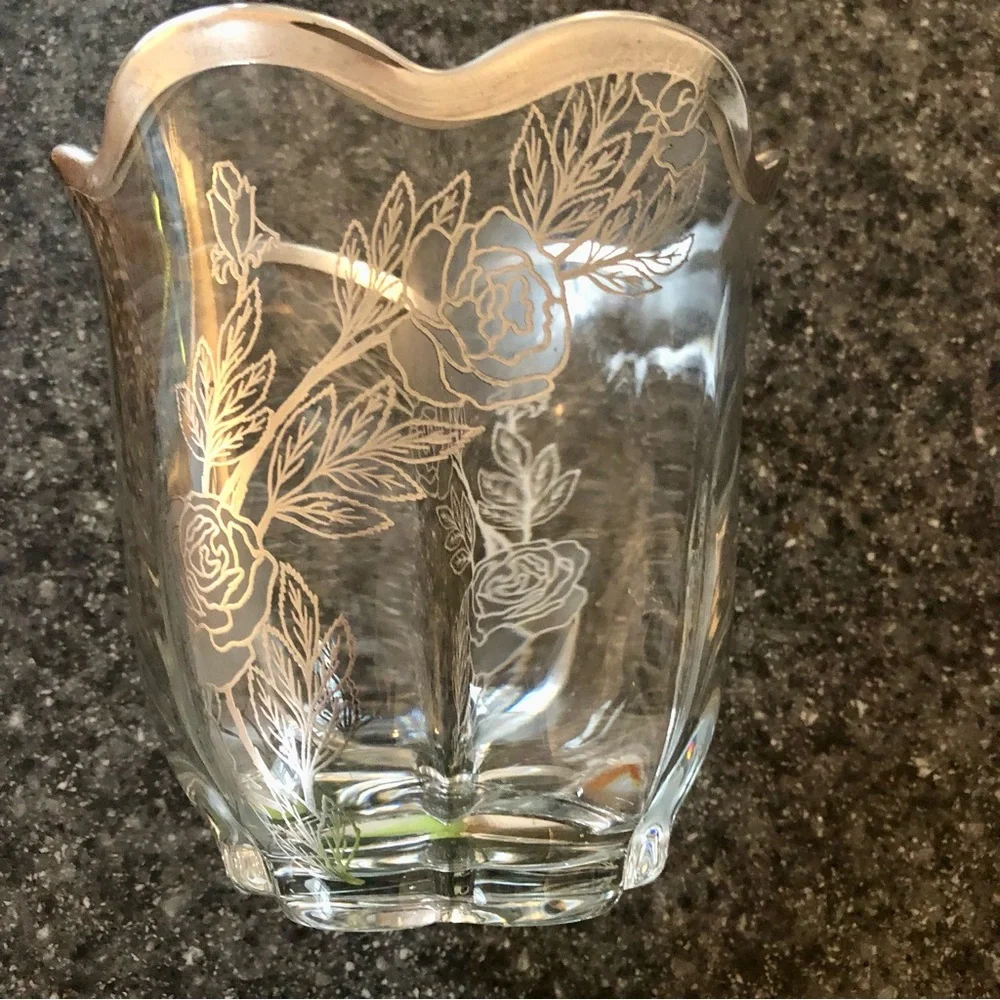 Vintage Vase edged in Sterling Silver with Sterling Silver Flowers